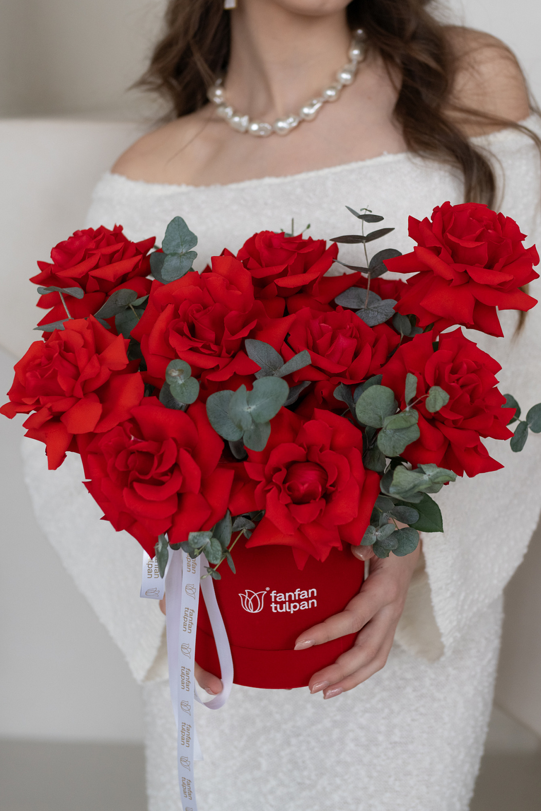 Коробка из красных роз Выбор Бриджит